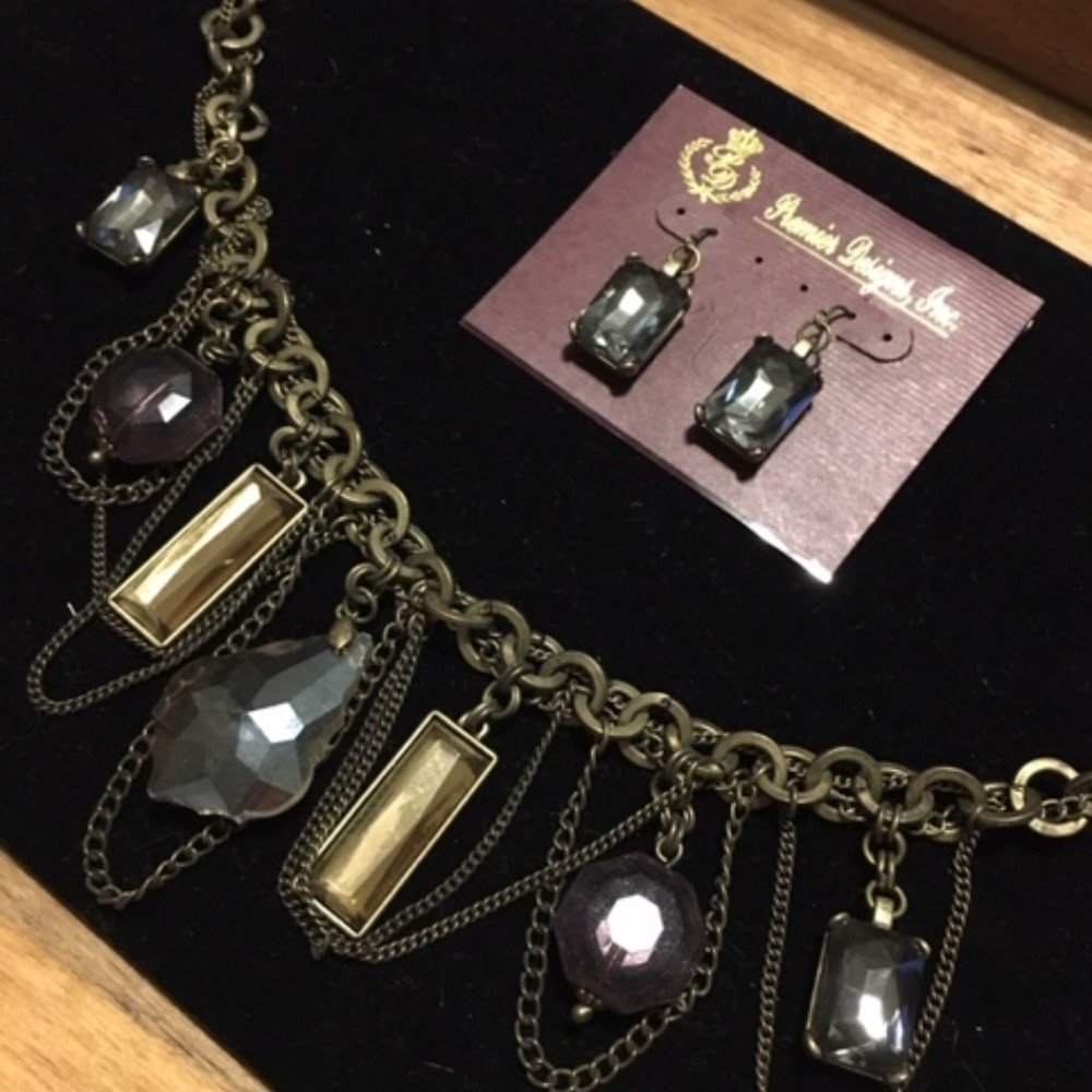 Antique matte brass plated Glamorous necklace & earrings